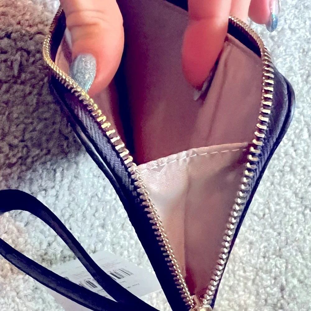 NWT ♠️ Kate Spade ♠️ Tan and Blue Card Holder Wristlet with Floral Design